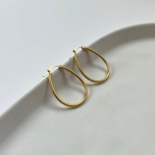 Oval Hoops Gold