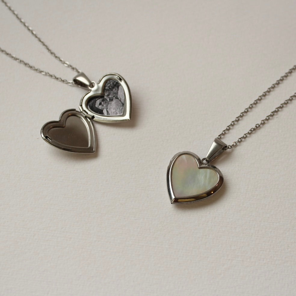 Collar Relicario Heart Silver Madre Perla